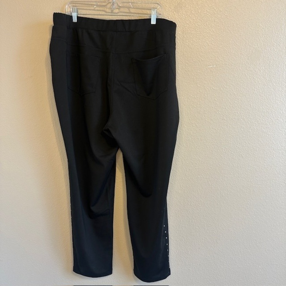 Ruby Rd Women's‎ Black Pull On Embellished Legging Ankle Pants 2X - Picture 7 of 9